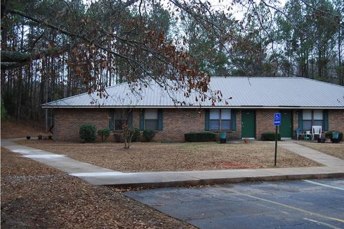 125 Robin Rd, Wedowee, AL, 36278-5201 | Card Image
