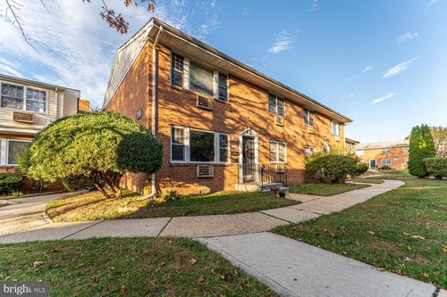 i-116 The Orchards, East Windsor, NJ, 08512-2300 | Card Image