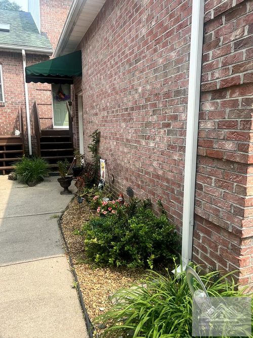 89 Burgess Street, Princeton, WV, 24740 | Card Image