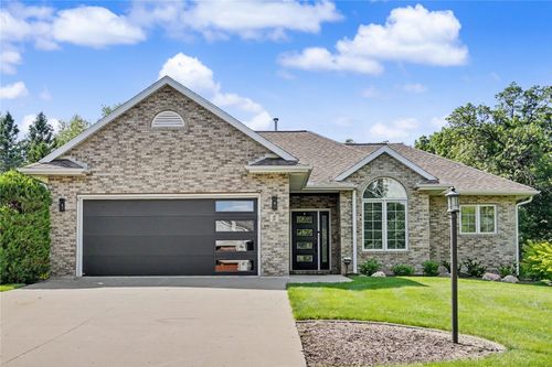 5 E Dovetail Pl, Coralville, IA, 52241-3379 | Card Image