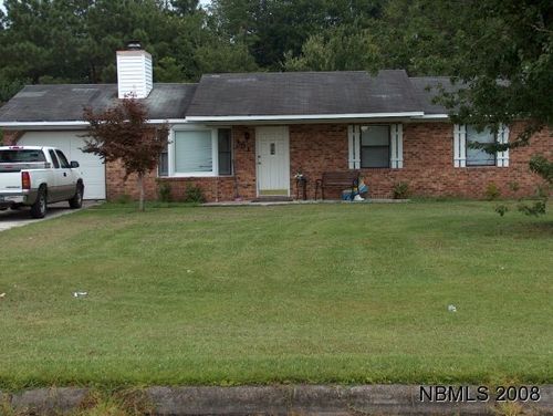 101 Palmetta Dr, Newport, NC, 28570-8522 | Card Image
