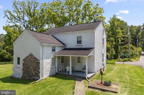 2397 Hill Rd, PERKIOMENVILLE, PA, 18074-9666 | Card Image