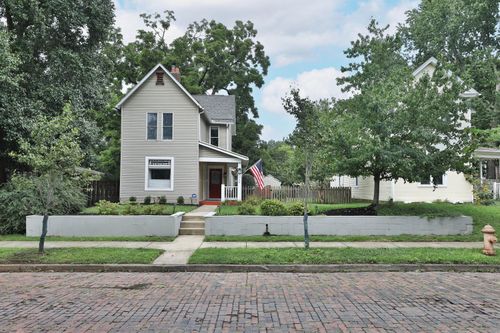 120 W Como Ave, Columbus, OH, 43202-1028 | Card Image