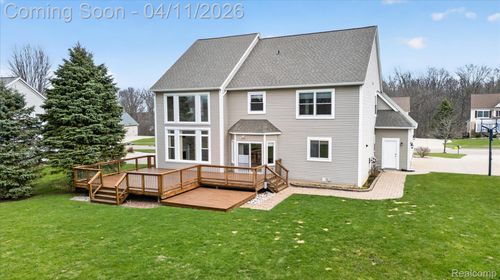 8448 Cranbrook Dr, Grand Blanc, MI, 48439-7455 | Card Image