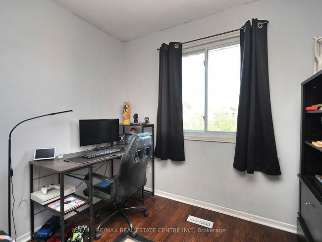 8 Stephensen Crt, House other with 4 bedrooms, 3 bathrooms and 2 parking in Brampton ON | Image 30