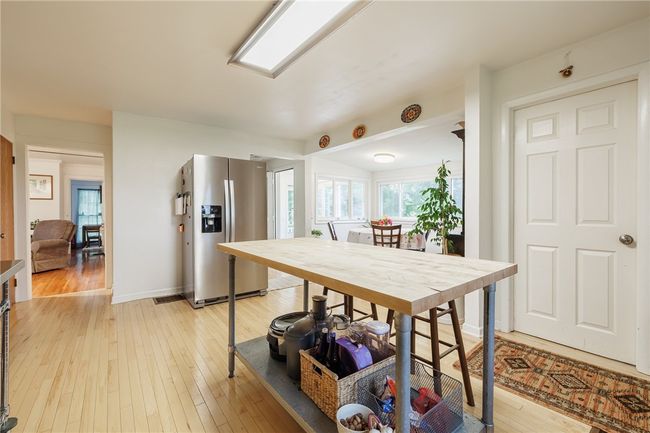 7681 State Route 5 And 20, House other with 4 bedrooms, 2 bathrooms and null parking in Bloomfield NY | Image 12