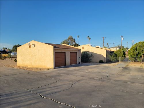 5827 Bagley Ave, Twentynine Palms, CA, 92277 | Card Image