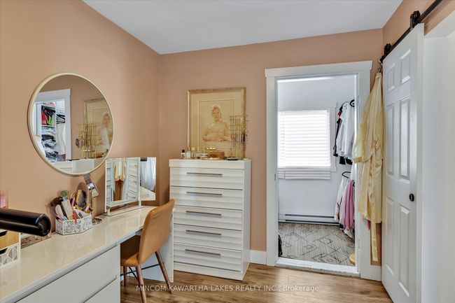 660 Romaine St, House other with 4 bedrooms, 2 bathrooms and 2 parking in Peterborough ON | Image 24