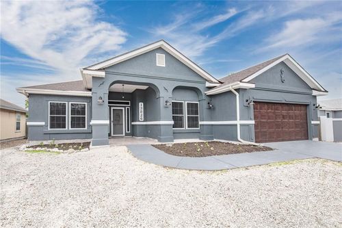 13826 Sea Horse Ave, Corpus Christi, TX, 78418-6047 | Card Image