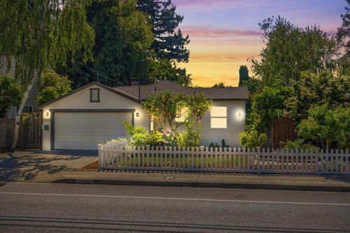 197 S Leigh Ave, Campbell, CA, 95008-3320 | Card Image