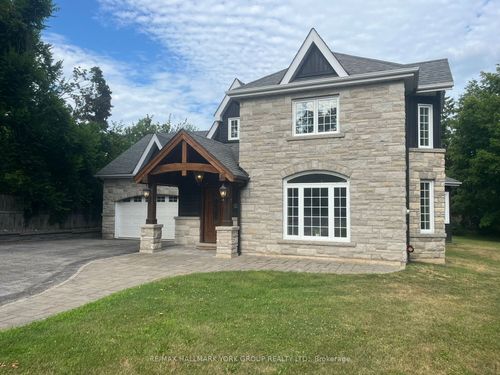 105 Duckworth St, Barrie, ON, L4M3V9 | Card Image