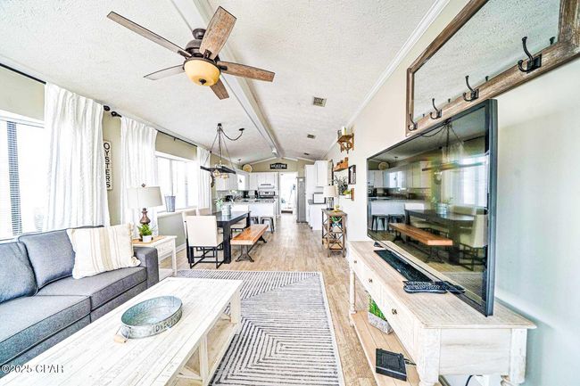 103 Gulf Loop, House other with 3 bedrooms, 2 bathrooms and null parking in Panama City Beach FL | Image 4