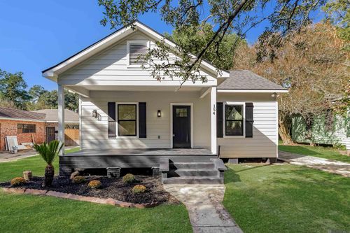 154 Belleview Dr, Baton Rouge, LA, 70806-5047 | Card Image