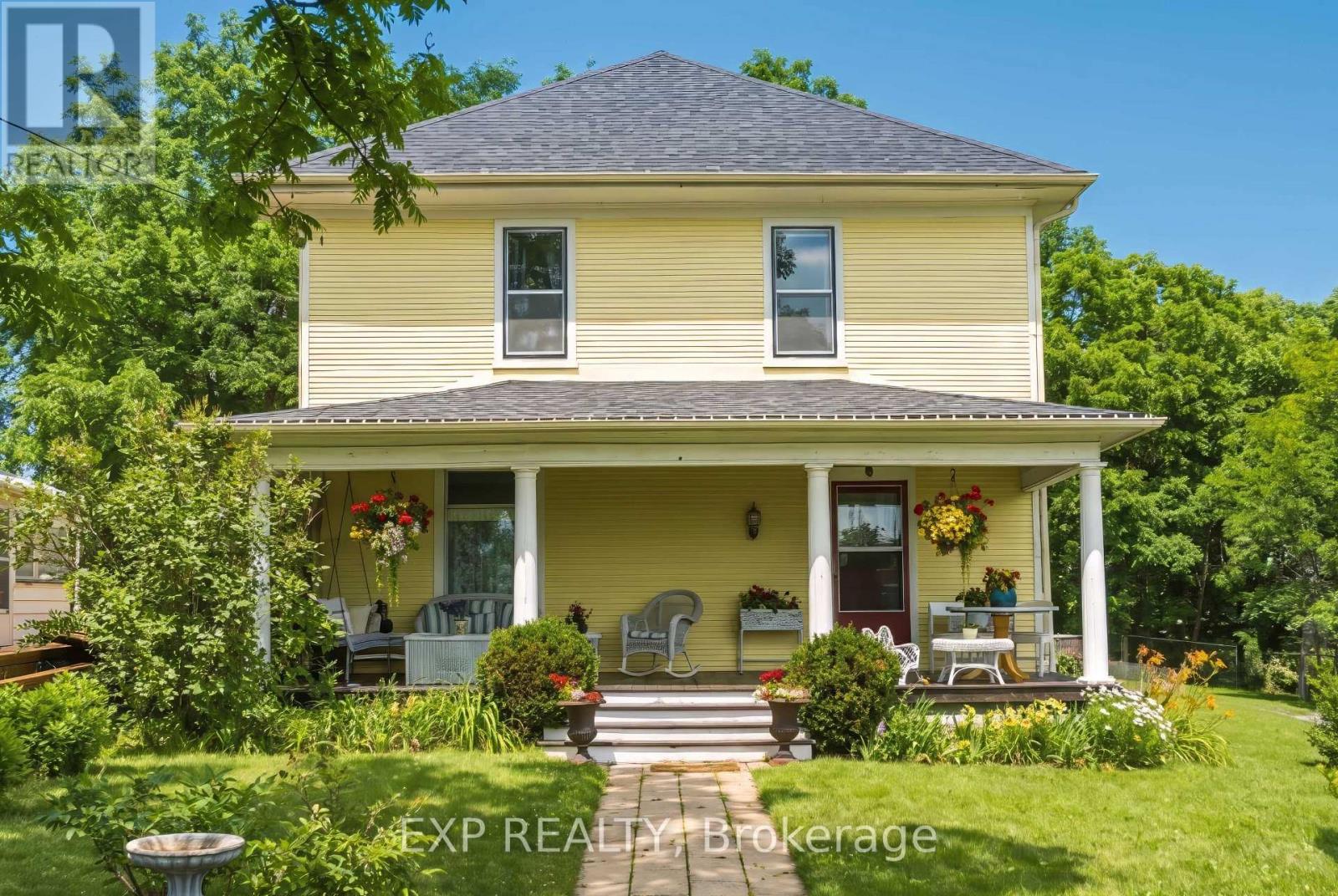 Residential in Georgina (Sutton & Jackson's Point)