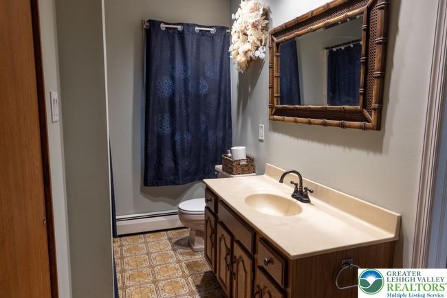 2211 Honeysuckle Rd, House other with 3 bedrooms, 2 bathrooms and null parking in Allentown PA | Image 24