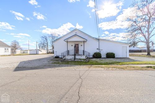 304 E Vine Street, Paragould, AR, 72450 | Card Image