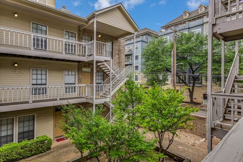 208-715 W 22nd 1/2 St, Austin, TX, 78705-5144 | Card Image