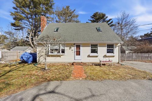 70 Quinaquisset Ave, Mashpee, MA, 02649-2908 | Card Image