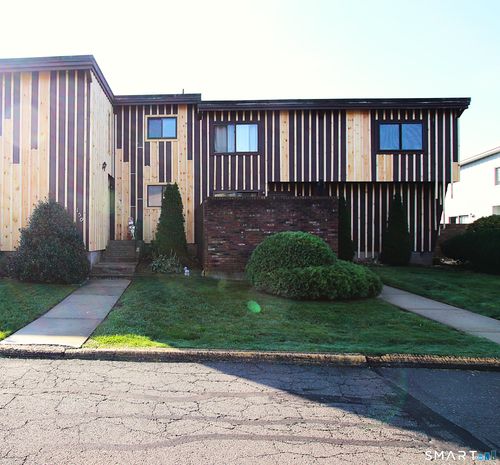150 Webster Court, Newington, CT, 06111 | Card Image