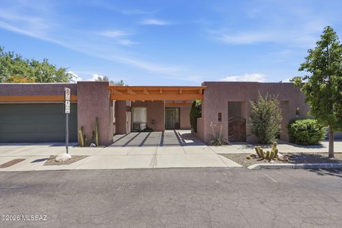 3136 E Macenroe Ln, Tucson, AZ, 85716-0826 | Card Image