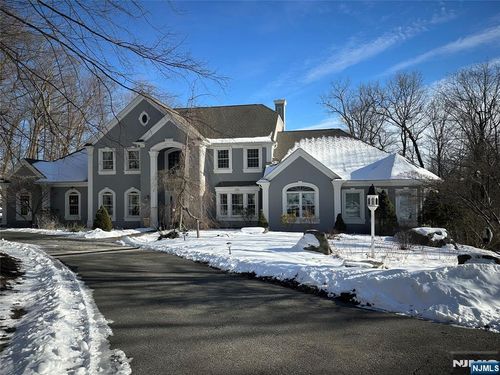4 Deer Trail Rd, Kinnelon, NJ, 07405-2291 | Card Image