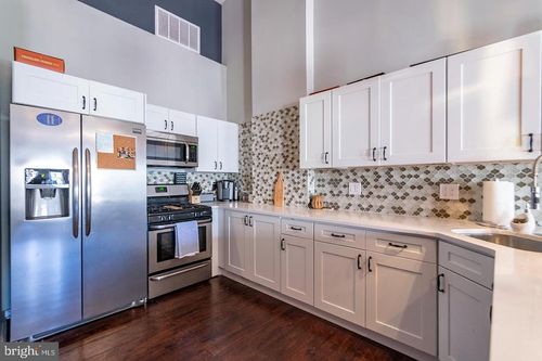 unit-5-19 N 3rd St, PHILADELPHIA, PA, 19106-4570 | Card Image