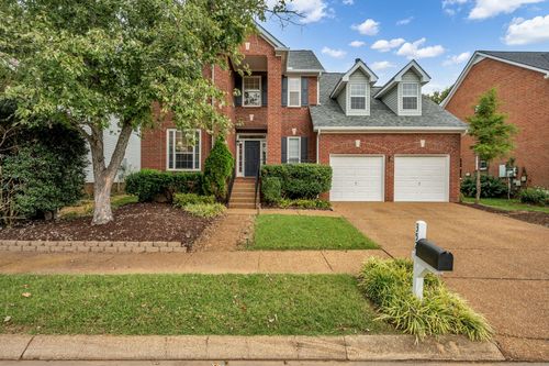 352 Cannonade Cir, Franklin, TN, 37069-1827 | Card Image