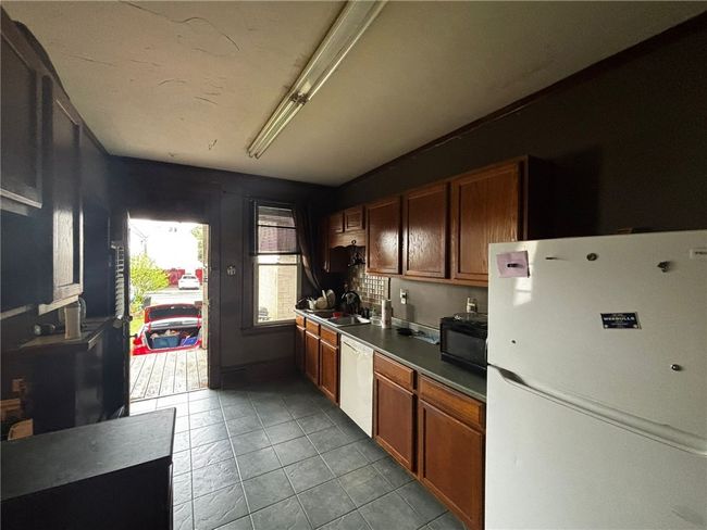 135 Hamilton Ave, House other with 3 bedrooms, 1 bathrooms and null parking in Vandergrift - WML PA | Image 7