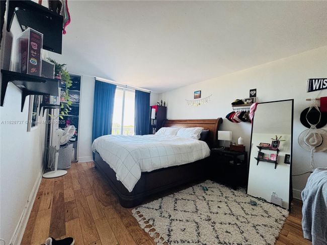 APT-603 - 8233 Harding Ave, Condo with 1 bedrooms, 2 bathrooms and null parking in Miami Beach FL | Image 8