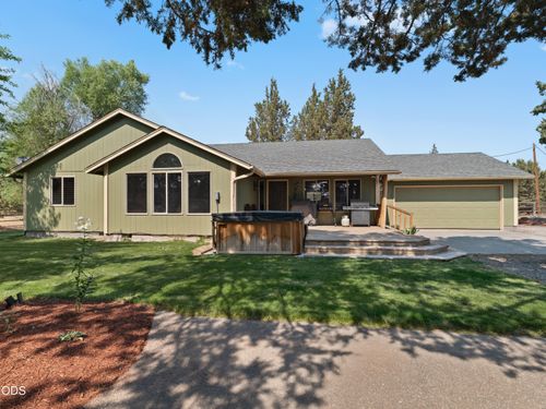 10898 Nw Kingwood Dr, Redmond, OR, 97756-8254 | Card Image
