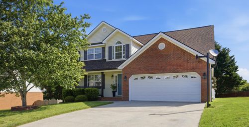 112 Peachtree Cir, Ringgold, GA, 30736-6741 | Card Image