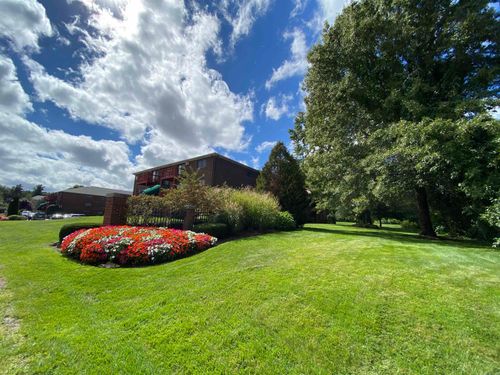 apt-201-96 Powers St, Milford, NH, 03055-8946 | Card Image