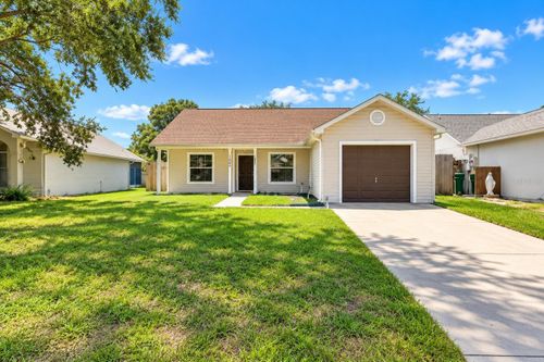 2657 Winchester Cir, EUSTIS, FL, 32726-5230 | Card Image