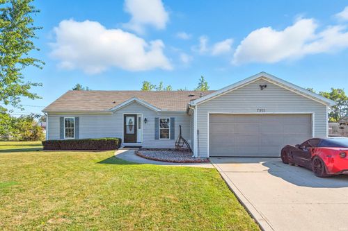 7911 Chinchilla Ln, Fort Wayne, IN, 46816-2444 | Card Image