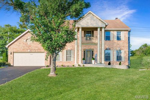 14901 Jockey Club Dr, Chesterfield, MO, 63017-7876 | Card Image
