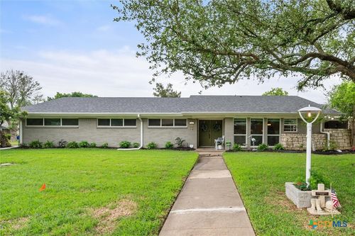 1410 Hummingbird Dr, Hillsboro, TX, 76645-2339 | Card Image