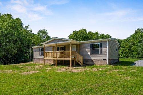 157 Brown Cemetery Ln, Gainesboro, TN, 38562-6102 | Card Image