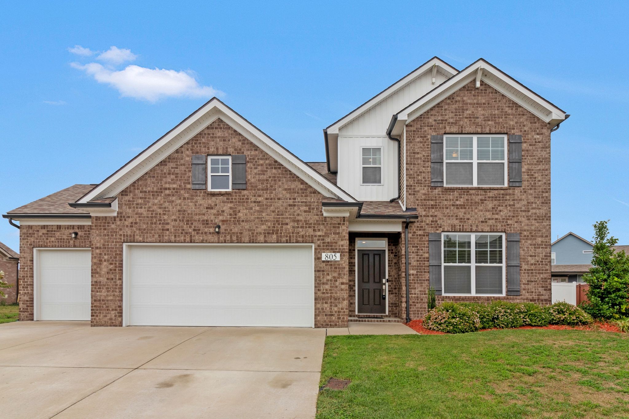 Clematis Dr, Smyrna, TN 37167