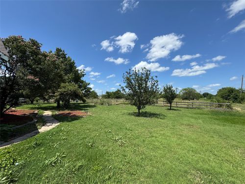 2139 County Road 4106, Kaufman, TX, 75142-6136 | Card Image