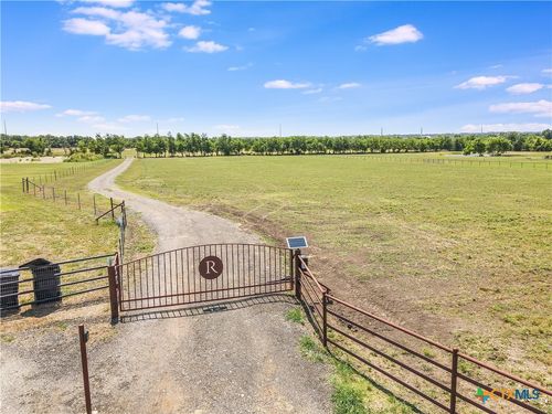 000 Old Hwy 95, Holland, TX, 76534 | Card Image
