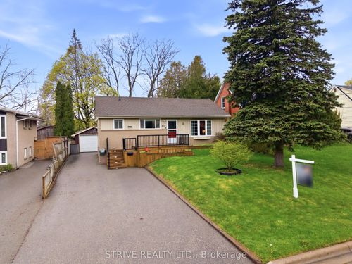 90 Southwood St, Oshawa, ON, L1G6L7 | Card Image