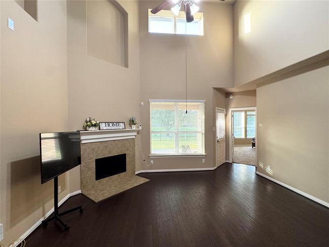 9617 Landon Lake Dr, House other with 4 bedrooms, 3 bathrooms and 2 parking in Pearland TX | Image 6