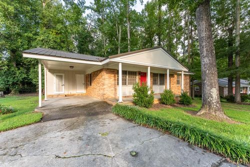 100 Allenwood Rd Sw, Milledgeville, GA, 31061-3613 | Card Image