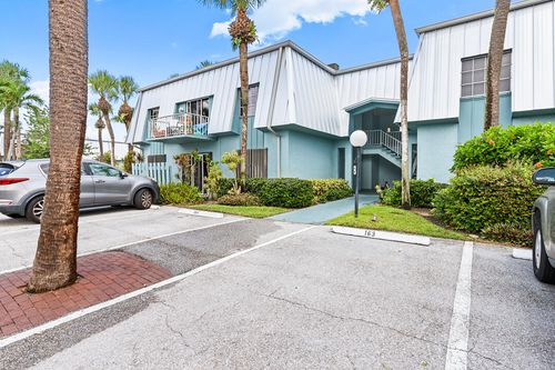 950 S Kanner Hwy, Stuart, FL, 34994-3709 | Card Image