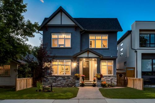 428 21 Ave Ne, Calgary, AB, T2E1S6 | Card Image
