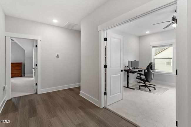 36-7616 Hasentree Way [2086296]_36 | Image 24