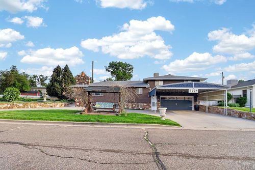 3224 Vail Ave, Pueblo, CO, 81005-1237 | Card Image