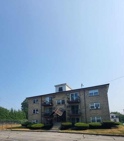 apt-29-81 High St, Amesbury, MA, 01913-1431 | Card Image