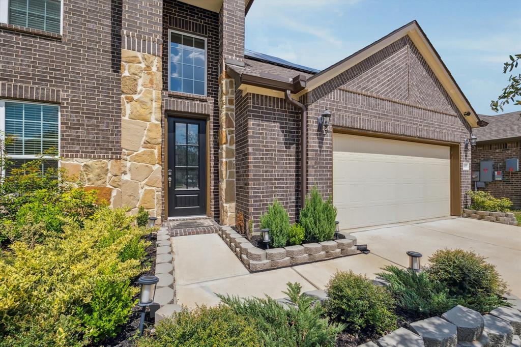 San Bernard Dr, Fresno, TX 77545