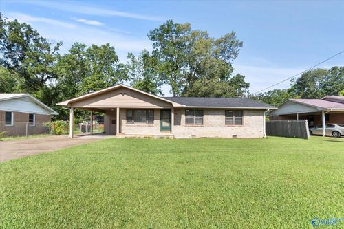 322 Sharon St, Scottsboro, AL, 35768-4205 | Card Image